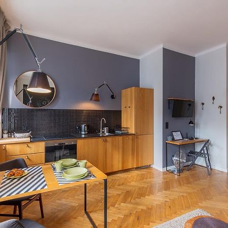Fox Center Apartments Зомбки Екстер'єр фото
